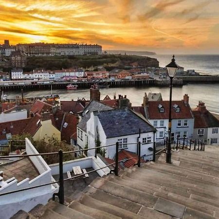 Cottages-Whitby - Bishops Cottage Buitenkant foto