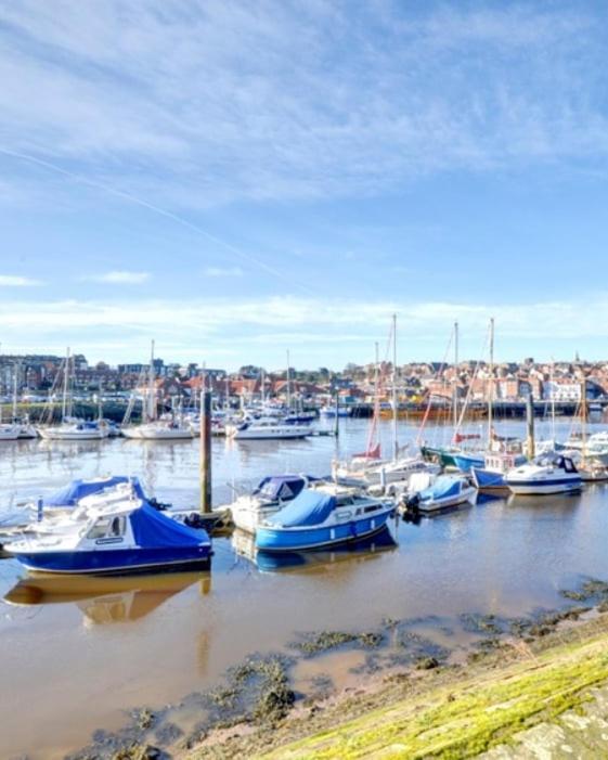 Cottages-Whitby - Bishops Cottage Buitenkant foto